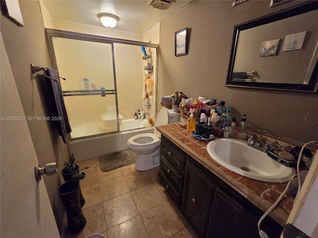 9020 NE 8th Avenue 2F, Miami Shores, FL 33138