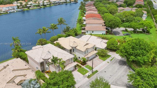 11008 NW 73rd St, Doral, FL 33178