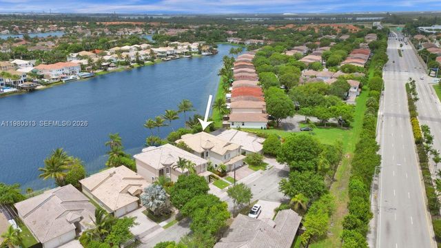 11008 NW 73rd St, Doral, FL 33178