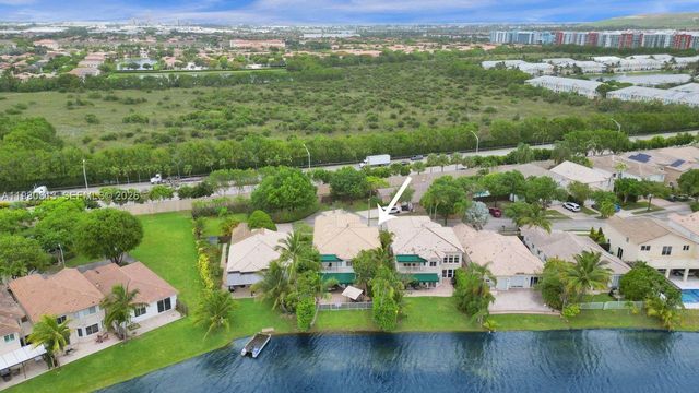 11008 NW 73rd St, Doral, FL 33178