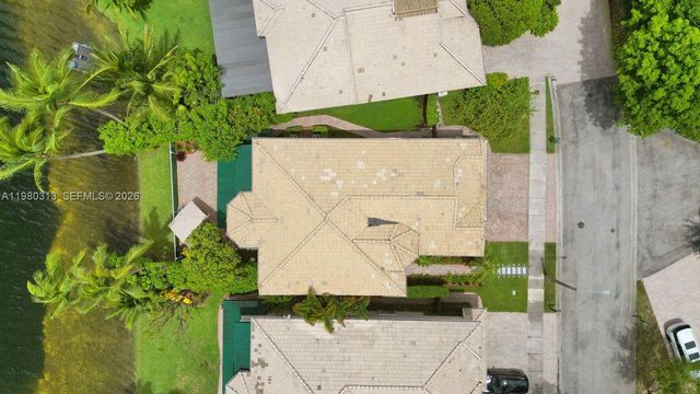 11008 NW 73rd St, Doral, FL 33178