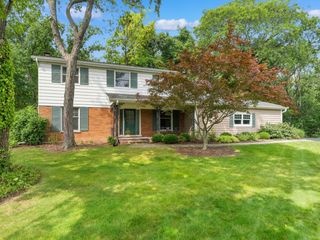 3N922 FERSON CREEK Road, St. Charles, IL 60174