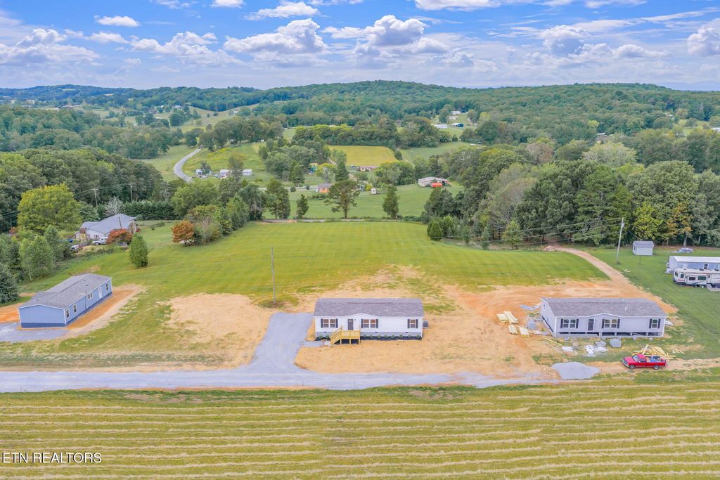 118 County Road 314, Sweetwater, TN 37874