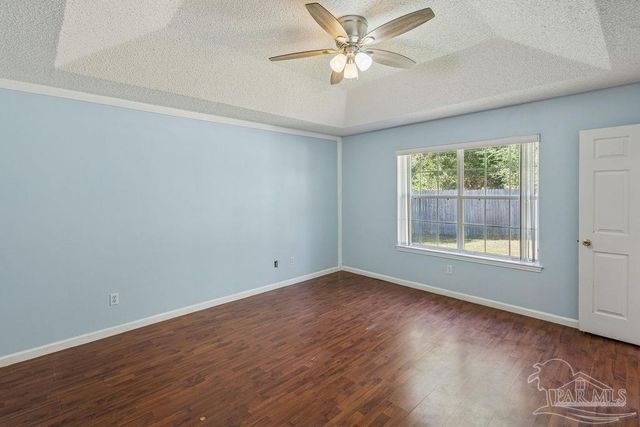 4400 Amberwood Cir, Pace, FL 32571