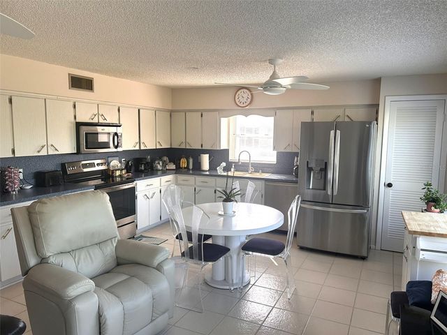 2170 AMERICUS BOULEVARD S 57, Clearwater, FL 33763