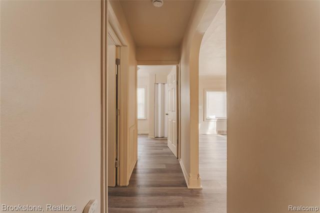 103 W Cornell Avenue, Pontiac, MI 48340