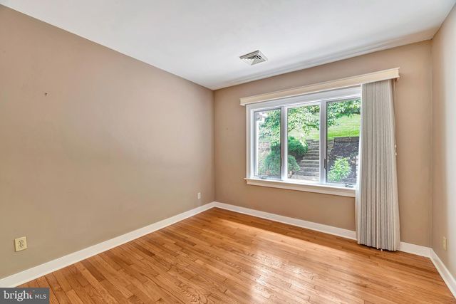 3757 MILL CREEK RD, Hockessin, DE 19707