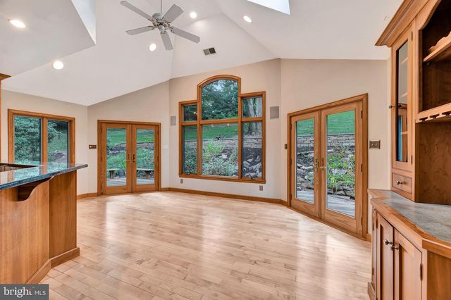 3757 MILL CREEK RD, Hockessin, DE 19707