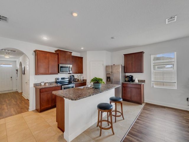 475 SW Moray Dr Drive, Palm Bay, FL 32908