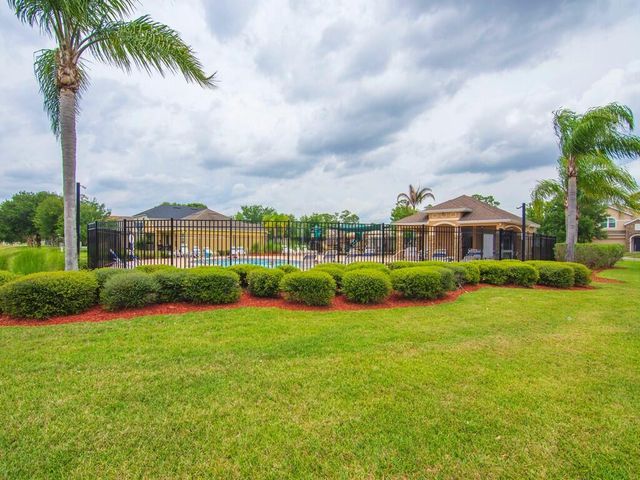 475 SW Moray Dr Drive, Palm Bay, FL 32908