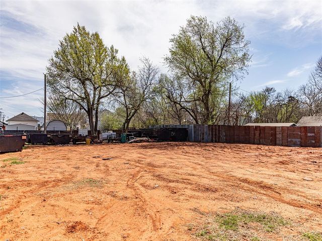 3924 N Youngs Boulevard, Oklahoma City, OK 73112