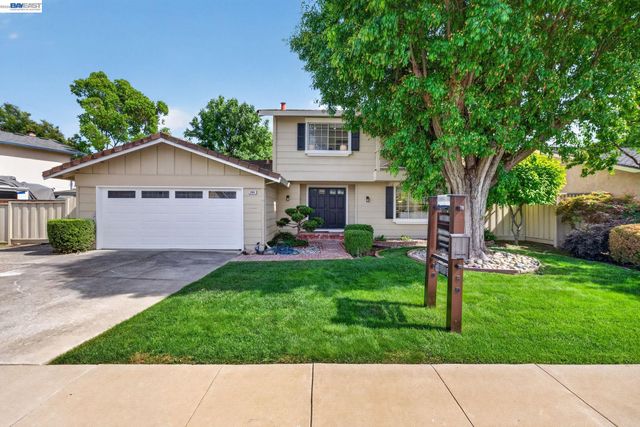 2865 Longspur Way, Pleasanton, CA 94566