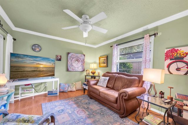 2017 KAMENSKY ROAD, Clearwater, FL 33763