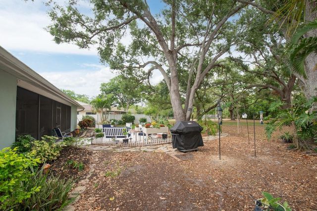 2017 KAMENSKY ROAD, Clearwater, FL 33763