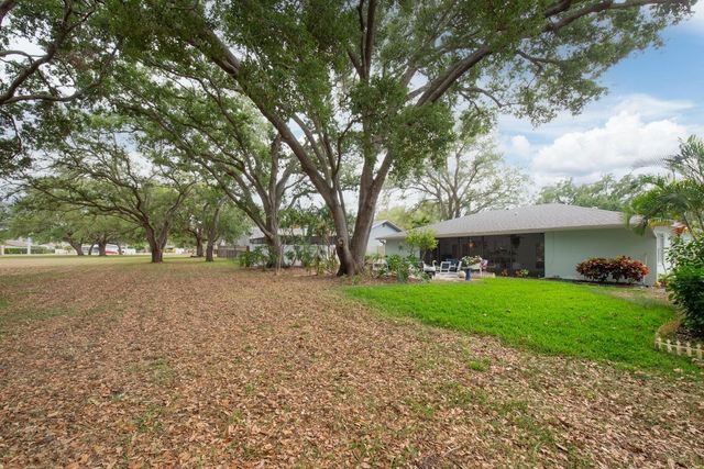 2017 KAMENSKY ROAD, Clearwater, FL 33763