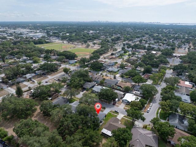 2017 KAMENSKY ROAD, Clearwater, FL 33763