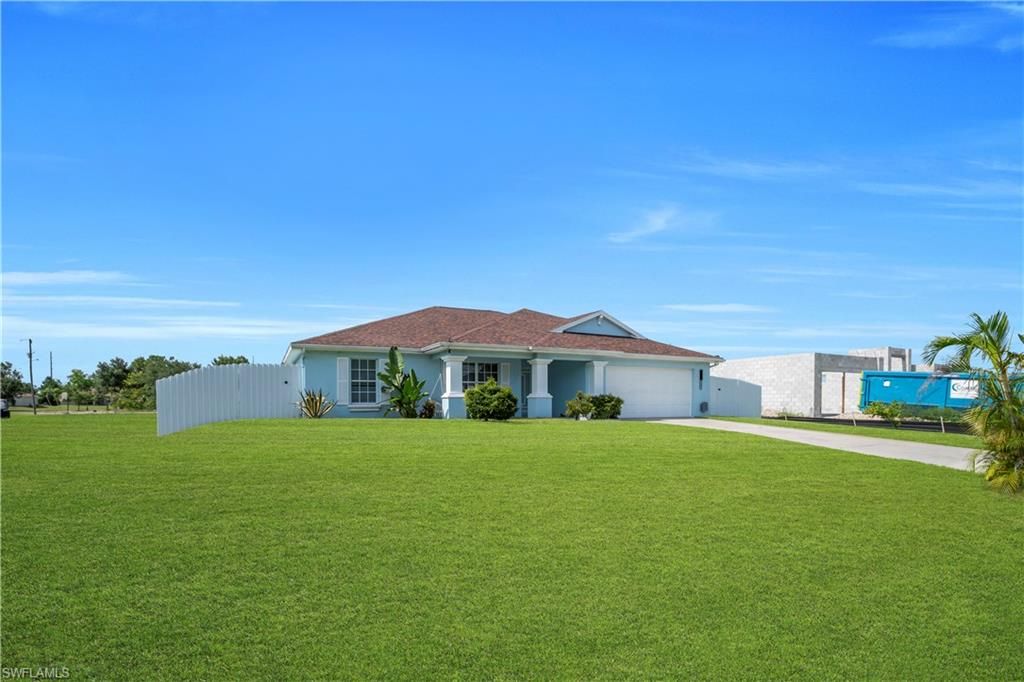3902 3RD ST SW, LEHIGH ACRES, FL 33976 — photo 2