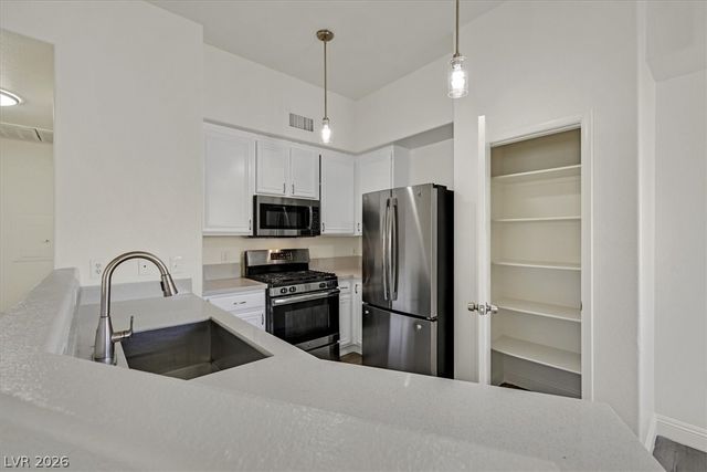 10245 South Maryland Parkway 2191, Las Vegas, NV 89183