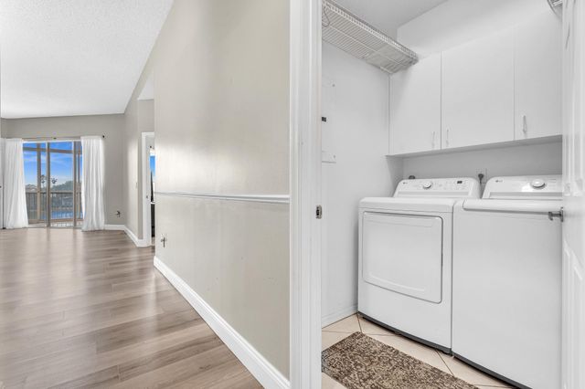 7593 Granville Drive 411, Tamarac, FL 33321