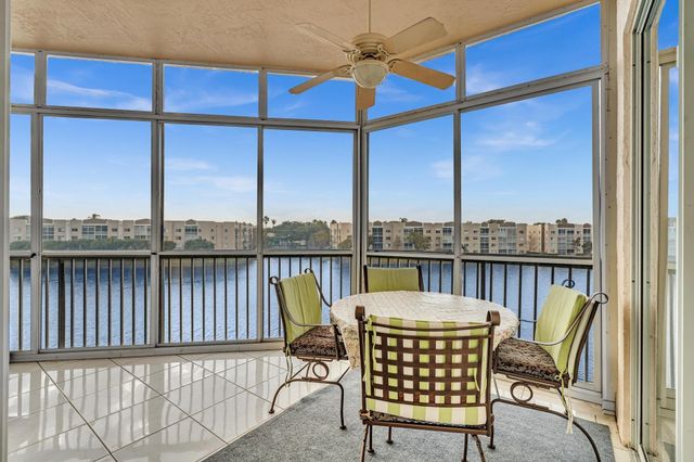 7593 Granville Drive 411, Tamarac, FL 33321