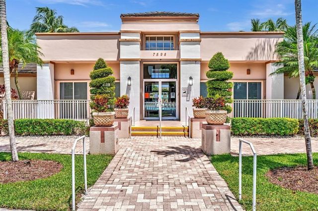 7593 Granville Drive 411, Tamarac, FL 33321