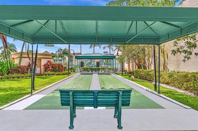 7593 Granville Drive 411, Tamarac, FL 33321