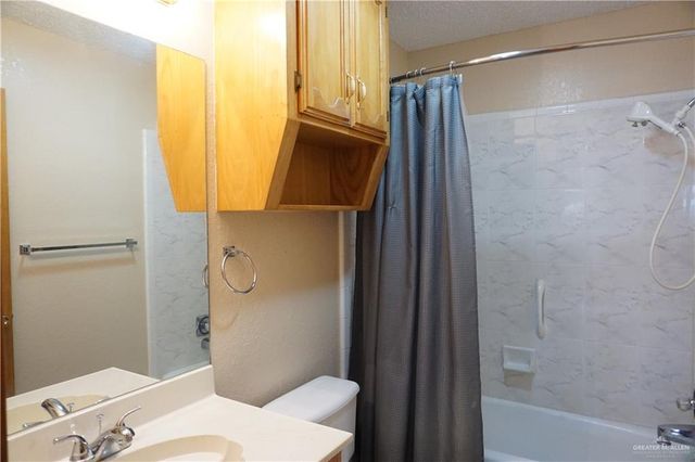 1581 S Gastel Circle, Mission, TX 78572