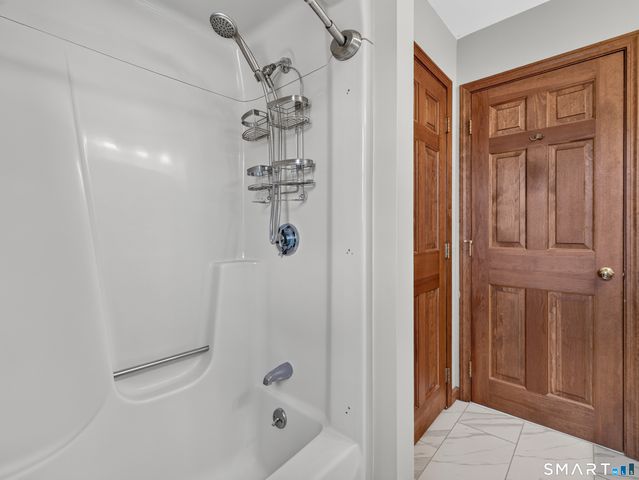 98 South Front Street, Middletown, CT 06457