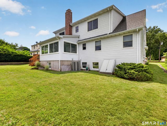 98 South Front Street, Middletown, CT 06457
