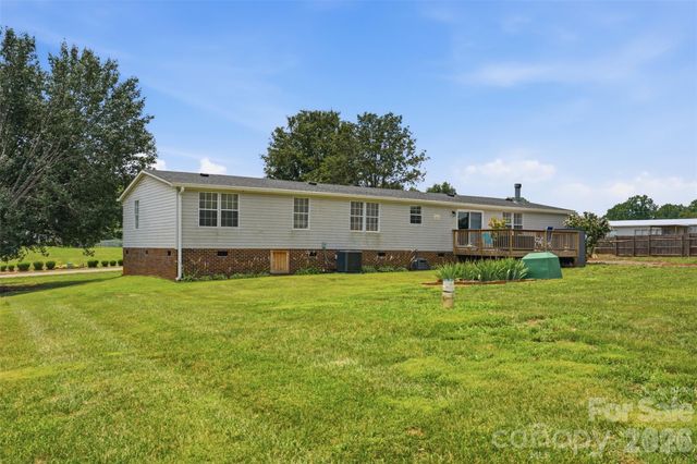 3642 Strollaway Lane, Claremont, NC 28610