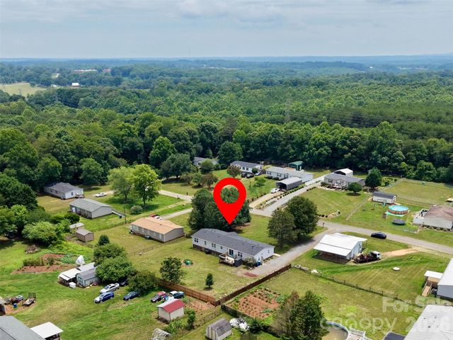 3642 Strollaway Lane, Claremont, NC 28610