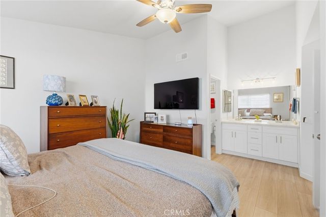 701 S Hayward 18, Anaheim, CA 92804