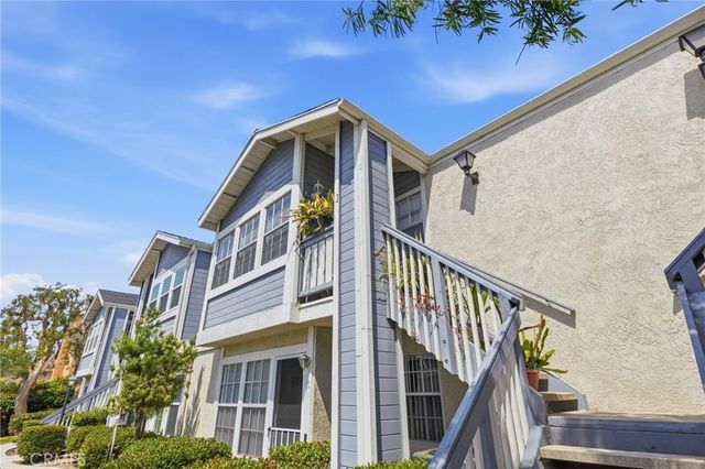 701 S Hayward 18, Anaheim, CA 92804