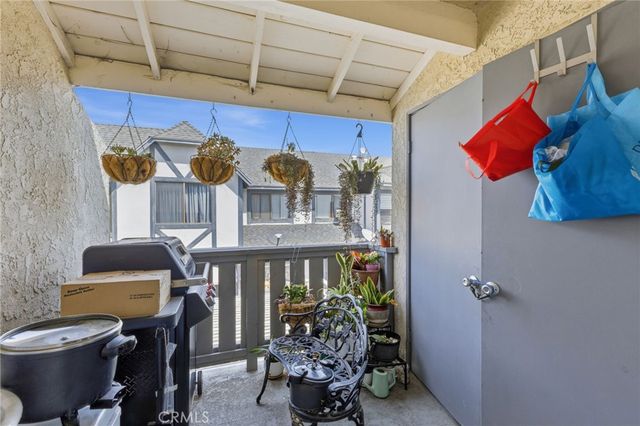 701 S Hayward 18, Anaheim, CA 92804