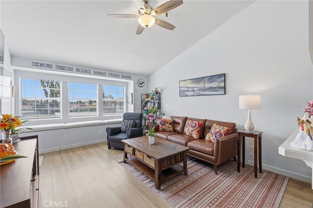 701 S Hayward 18, Anaheim, CA 92804