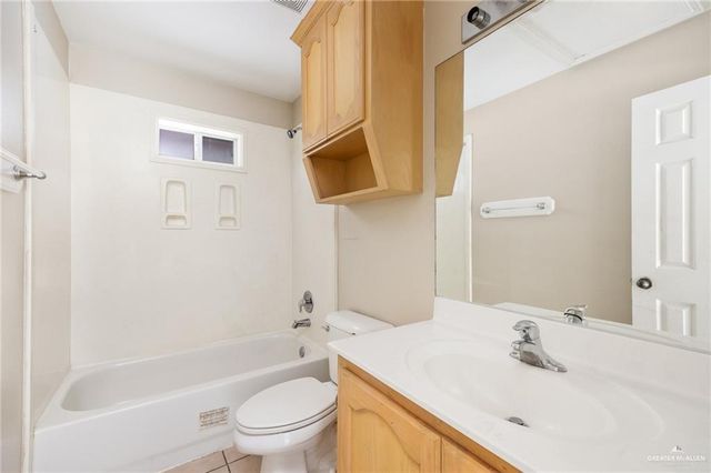 1504 Prosperity Drive, Edinburg, TX 78541