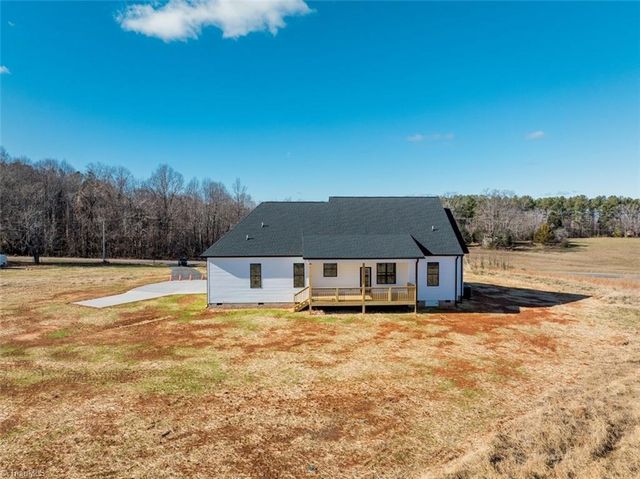 3639 Beasley School Road, Sandy Ridge, NC 27406