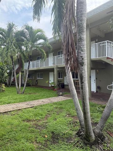 835 NE 18th Court, Fort Lauderdale, FL 33305