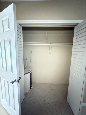 835 NE 18th Court, Fort Lauderdale, FL 33305