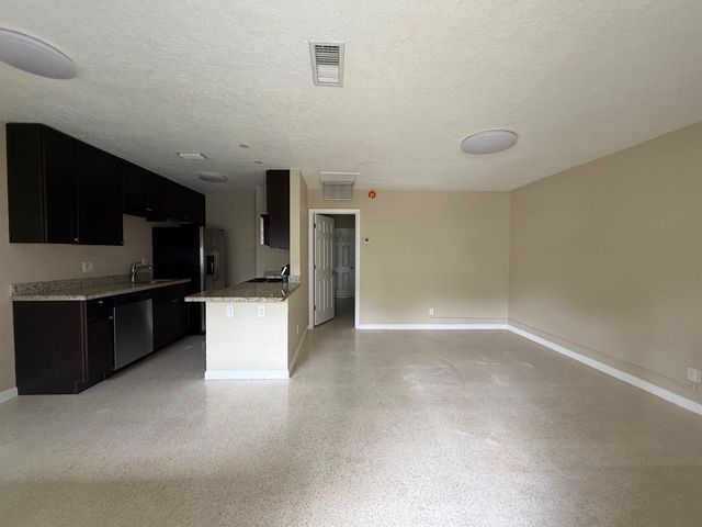 835 NE 18th Court, Fort Lauderdale, FL 33305