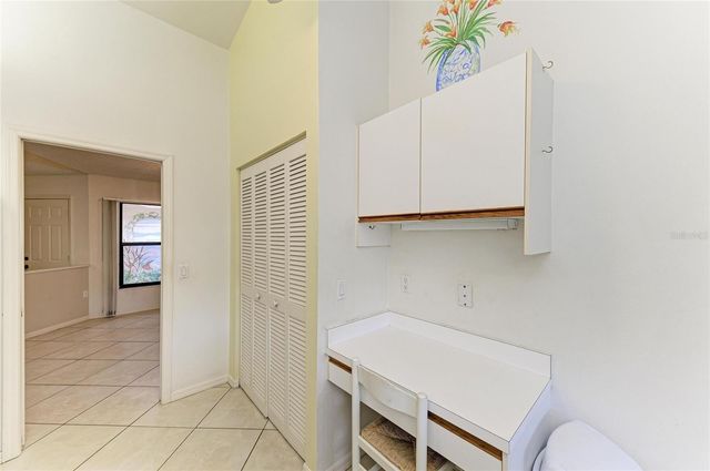 101 SOUTHAMPTON PLACE N 248, Venice, FL 34293