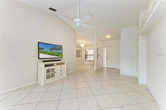 101 SOUTHAMPTON PLACE N 248, Venice, FL 34293