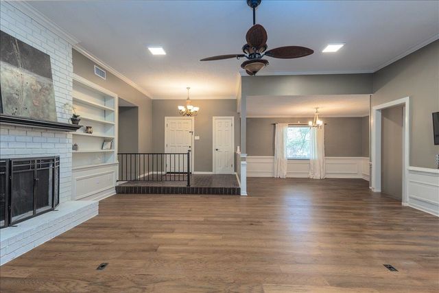 2971 SANDY CREEK DR, Germantown, TN 38138