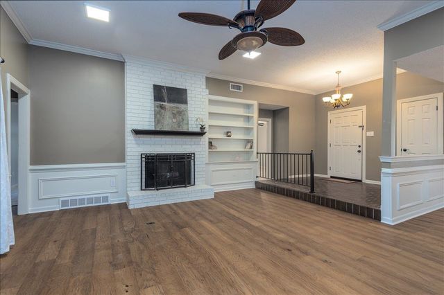 2971 SANDY CREEK DR, Germantown, TN 38138