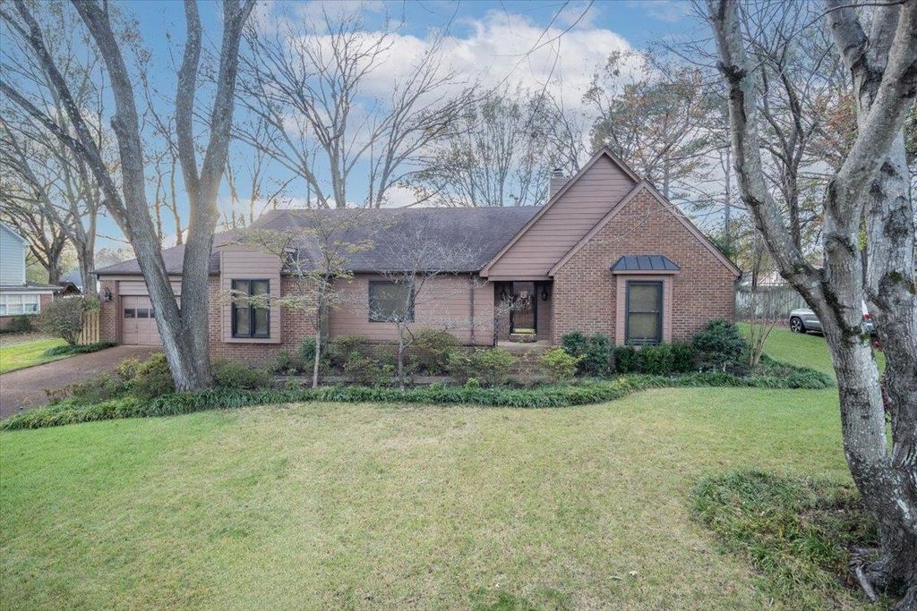 2971 SANDY CREEK DR, Germantown, TN 38138