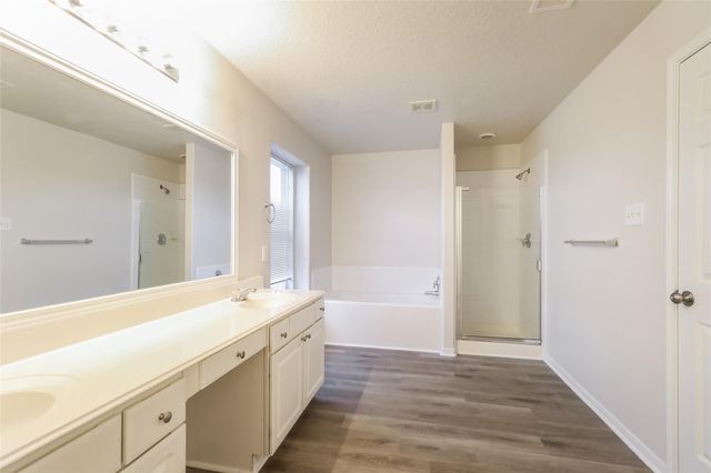 16700 Foursquare Drive, Conroe, TX 77385