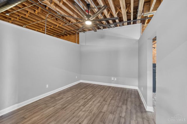 214 E Fourteenth Street, Cincinnati, OH 45202