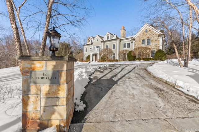 12 Gifford Lake Drive, Armonk, NY 10504