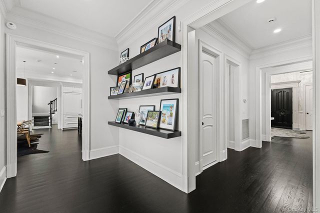 12 Gifford Lake Drive, Armonk, NY 10504