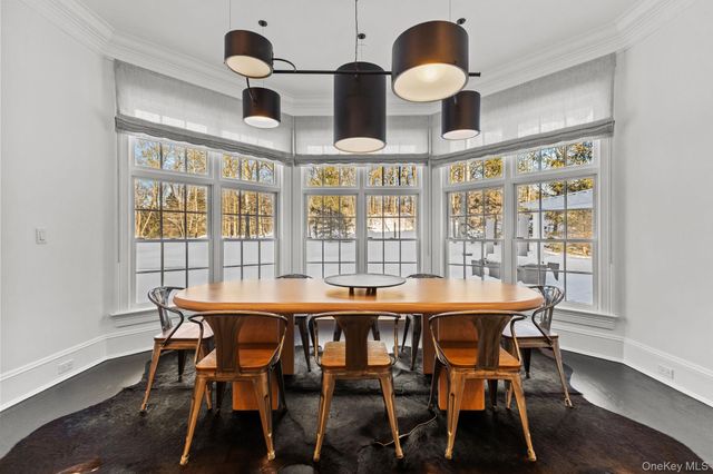 12 Gifford Lake Drive, Armonk, NY 10504